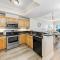 Crystal Tower Unit 1508 - غولف شورز