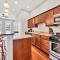 2 Entire bldgs - Great for large groups - Tower Grove