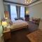 Meadowside Holiday Apartments