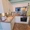 Meadowside Holiday Apartments