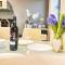 Perfectly Located City Centre Studio Apartment - West One with FREE WIFI, GYM ACCESS, NETFLIX