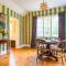 Luxurious Vineyard Hideaway At Stanlake Park