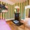 Luxurious Vineyard Hideaway At Stanlake Park