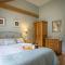 Thyme Lodge Newcastle Emlyn