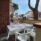 Nelly house - con piscina e posto auto al coperto