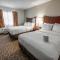 Christopher Inn and Suites
