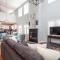 Eclectic Stylish and Cozy Milwaukee Unit - ميلووكي