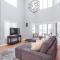 Eclectic Stylish and Cozy Milwaukee Unit - ميلووكي
