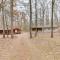 Heber Springs Cabin with Deck 3 Mi to Sugarloaf Mtn