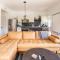 1BR/1Bath Downtown - Newly Renovated Premier Apt. - غاينيسفيل