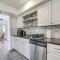 Centrally Located Sarasota Home with Heated Pool! - ساراسوتا