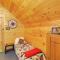 1 Mi to Dtwn Bristol Cottage with Hot Tub and Grill!