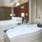 SkyCity Hotel Gurgaon - Gurgaon