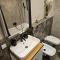 URBAN APARTMENTS PREMIUM No 2, FREE private parking, Self CHECK-IN
