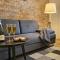 URBAN APARTMENTS PREMIUM No 2, FREE private parking, Self CHECK-IN