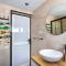 Casa LOLA - Renovated Apt close to Center and Beach