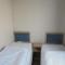 Kings: Malton:- 6 Berth, Central Heated, Enclosed Veranda