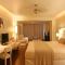 Holland House Beach Hotel