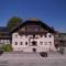 Santner, Hotel