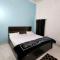 Anjani Homestay I Entire 2BHK Apartment - Faizābād