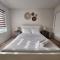 Niagara Oasis Hideaway