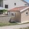 Guest House Ravnić
