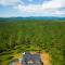 Redland Retreat 3BR/3BA Cabin, Ellijay, GA - Mountainside Bliss - إليجاي