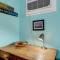 Captain's Quarters - Weekly Rental apts - Clearwater Beach