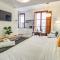 The Green Oasis by Hello Homes Sitges