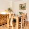 Spacious 4-bedroom townhouse in the city center with free parking