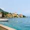 OceanGroupApartments Private Beach Suite, Gardone Riviera