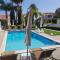POSEIDONIA BEACH GARDENS