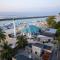 Dhonveli Hotel