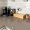 Pass the Keys Stylish Central St Albans Flat with Free Parking