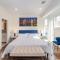 Stylish Chic Condo NYC at Fingertips