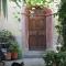 Appartamento Cortiletto with Courtyard in Gandria - Lugano