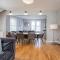 Stylish and Spacious 3 Bed Apartment with Parking by Ark SA - Sheffield