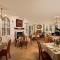 The Oakwood Inn Okoboji