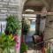 Kubeja Guest House