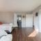 Spacious 3BR/2BA Near LAX and SoFi Stadium