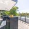 Sunset Towers, 1-25 Donald St- in the heart of town with Wi-Fi and Air Con - Nelson Bay
