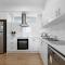 Ocean View 2-Bed with Pool, Tennis Court & BBQ