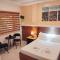 Aurelle Inn
