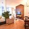 Heart of DIFC: SKY Gardens Modern Chic Studio