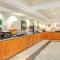 La Quinta Inn & Suites by Wyndham Mooresville - Mooresville