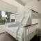 Spacious 4-Bed Home 5-min from the Beach