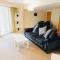 No 2 - Modern 2 Bed Apartment Close to Gla Airport & M8 - Paisley