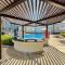 Trophy 2BR Starlight Spaces Suite w Free Valet Parking - Dubaj