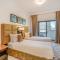 Trophy 2BR Starlight Spaces Suite w Free Valet Parking - Dubaj