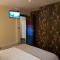 CONFINEDEISANTI Bed&Breakfast
